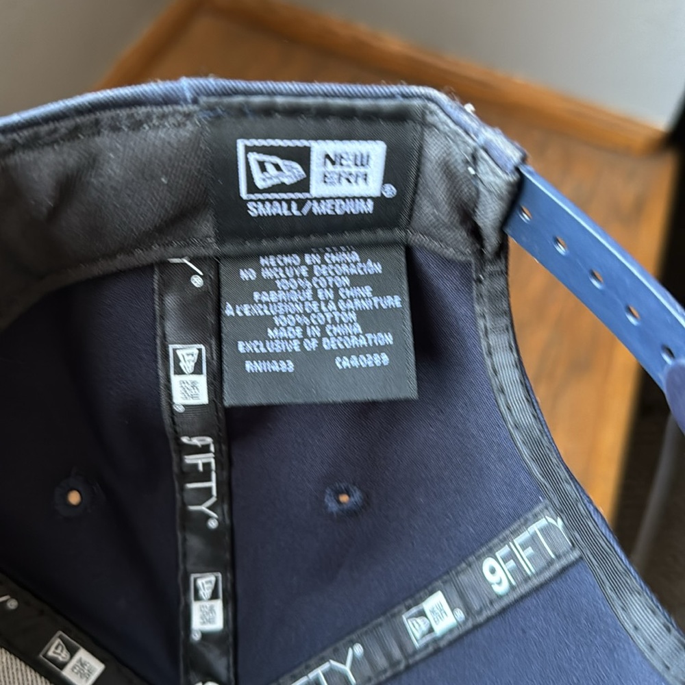 UK Oracle Red Bull Racing Hat - Picture 3 of 4